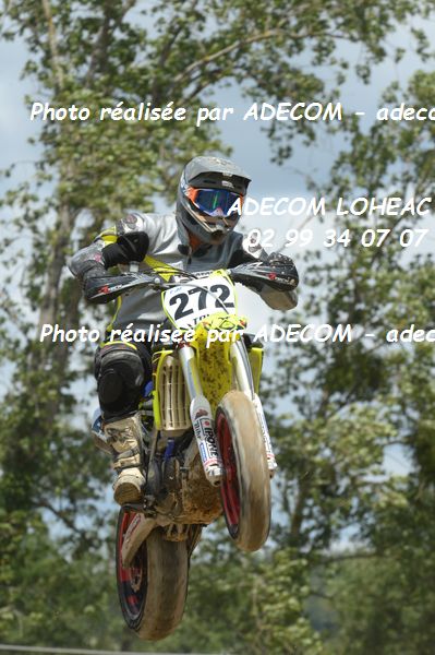 http://v2.adecom-photo.com/images//8.MOTO/2019/SUPERMOTARD_LOHEAC_2019/CHALLENGER/SCHIAVINATO_Tomy/47A_5048.JPG