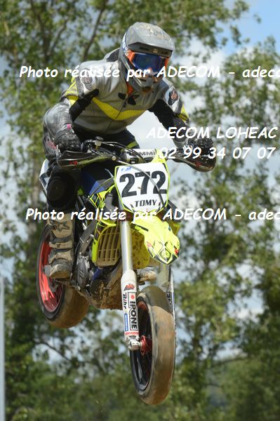 http://v2.adecom-photo.com/images//8.MOTO/2019/SUPERMOTARD_LOHEAC_2019/CHALLENGER/SCHIAVINATO_Tomy/47A_5100.JPG