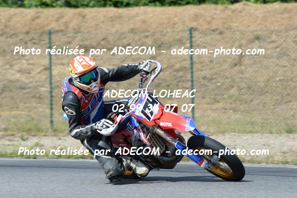 http://v2.adecom-photo.com/images//8.MOTO/2019/SUPERMOTARD_LOHEAC_2019/CHALLENGER/SOUVIGNET_Pierre/47A_4762.JPG
