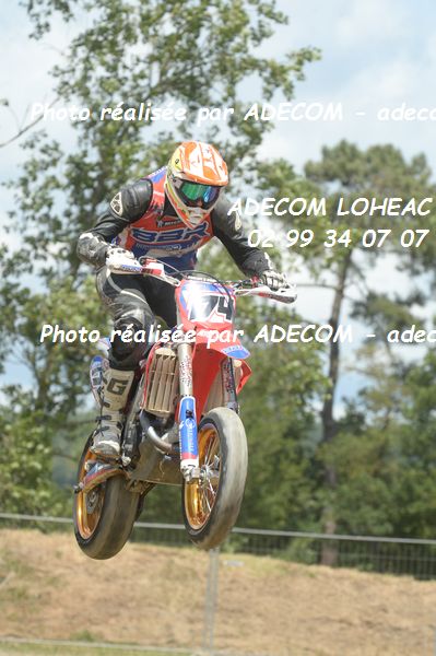 http://v2.adecom-photo.com/images//8.MOTO/2019/SUPERMOTARD_LOHEAC_2019/CHALLENGER/SOUVIGNET_Pierre/47A_5196.JPG