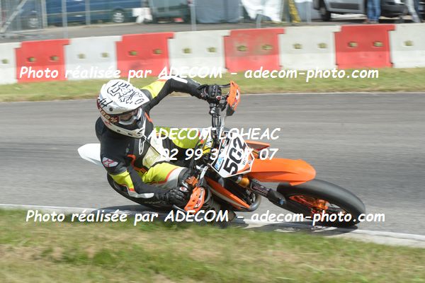 http://v2.adecom-photo.com/images//8.MOTO/2019/SUPERMOTARD_LOHEAC_2019/CHALLENGER/TOUCHEQUE_Julien/47A_6526.JPG