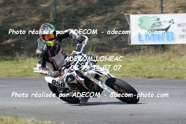 http://v2.adecom-photo.com/images//8.MOTO/2019/SUPERMOTARD_LOHEAC_2019/CHALLENGER/VALCESCHINI_Tony/47A_4677.JPG