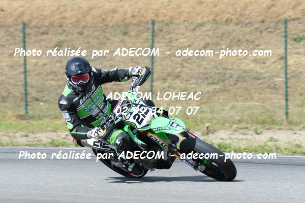 http://v2.adecom-photo.com/images//8.MOTO/2019/SUPERMOTARD_LOHEAC_2019/CHALLENGER/VASTA_Davy/47A_4742.JPG
