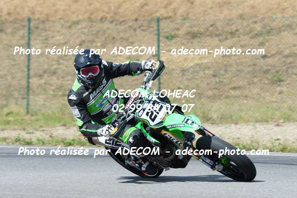 http://v2.adecom-photo.com/images//8.MOTO/2019/SUPERMOTARD_LOHEAC_2019/CHALLENGER/VASTA_Davy/47A_4743.JPG