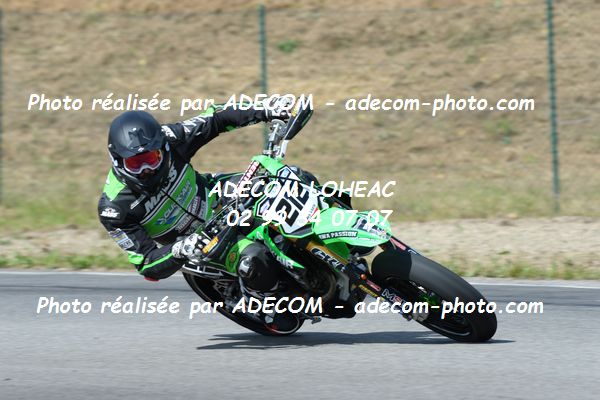 http://v2.adecom-photo.com/images//8.MOTO/2019/SUPERMOTARD_LOHEAC_2019/CHALLENGER/VASTA_Davy/47A_4789.JPG