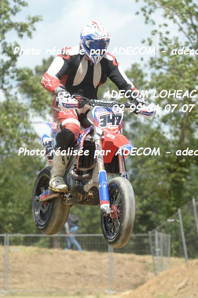 http://v2.adecom-photo.com/images//8.MOTO/2019/SUPERMOTARD_LOHEAC_2019/CHALLENGER/VIGNON_Didier/47A_5215.JPG