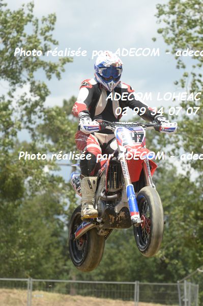 http://v2.adecom-photo.com/images//8.MOTO/2019/SUPERMOTARD_LOHEAC_2019/CHALLENGER/VIGNON_Didier/47A_5241.JPG