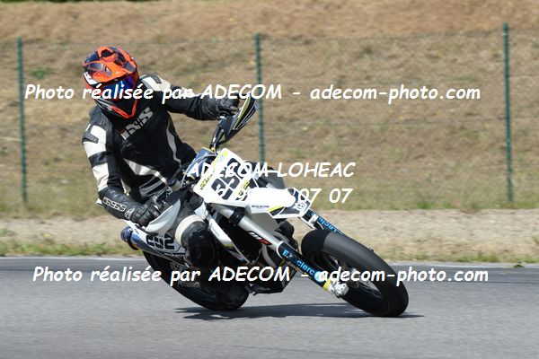 http://v2.adecom-photo.com/images//8.MOTO/2019/SUPERMOTARD_LOHEAC_2019/CHALLENGER/VILACA_Alexandre/47A_4701.JPG