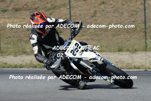 http://v2.adecom-photo.com/images//8.MOTO/2019/SUPERMOTARD_LOHEAC_2019/CHALLENGER/VILACA_Alexandre/47A_4710.JPG
