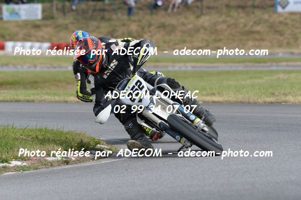 http://v2.adecom-photo.com/images//8.MOTO/2019/SUPERMOTARD_LOHEAC_2019/CHALLENGER/VILACA_Alexandre/47A_6956.JPG