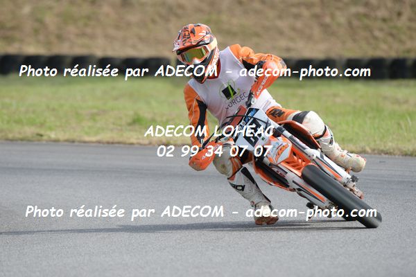 http://v2.adecom-photo.com/images//8.MOTO/2019/SUPERMOTARD_LOHEAC_2019/CHALLENGER/WARION_Julien/47A_6945.JPG
