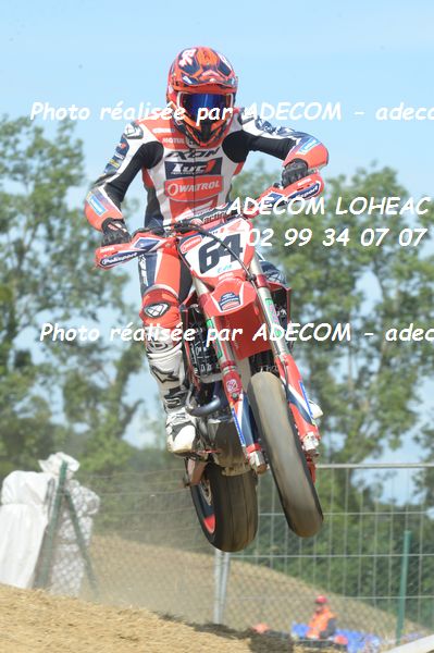 http://v2.adecom-photo.com/images//8.MOTO/2019/SUPERMOTARD_LOHEAC_2019/PRESTIGE_S1/BIDART_Sylvain/47A_7732.JPG