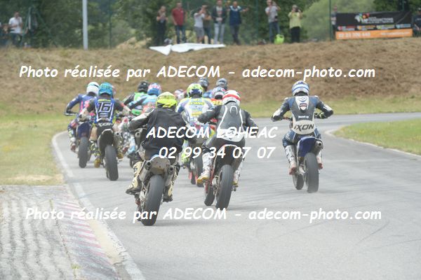 http://v2.adecom-photo.com/images//8.MOTO/2019/SUPERMOTARD_LOHEAC_2019/PRESTIGE_S1/BIDART_Sylvain/47A_8300.JPG