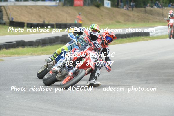 http://v2.adecom-photo.com/images//8.MOTO/2019/SUPERMOTARD_LOHEAC_2019/PRESTIGE_S1/BIDART_Sylvain/47A_8301.JPG