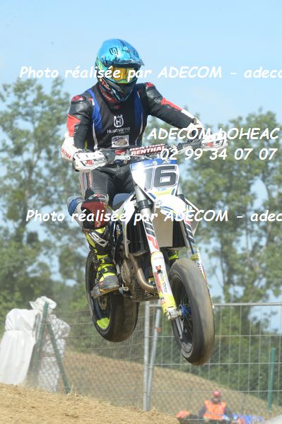 http://v2.adecom-photo.com/images//8.MOTO/2019/SUPERMOTARD_LOHEAC_2019/PRESTIGE_S1/BOUILLON_Sebastien/47A_7768.JPG