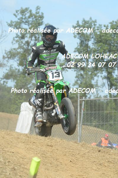 http://v2.adecom-photo.com/images//8.MOTO/2019/SUPERMOTARD_LOHEAC_2019/PRESTIGE_S1/CATRICE_Florian/47A_7763.JPG