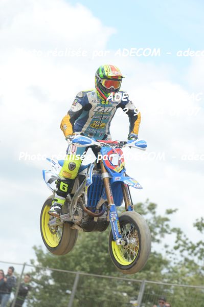 http://v2.adecom-photo.com/images//8.MOTO/2019/SUPERMOTARD_LOHEAC_2019/PRESTIGE_S1/CHAREYRE_Thomas/47A_6267.JPG