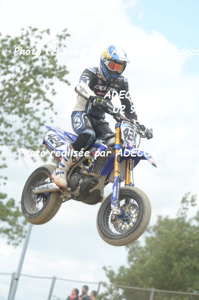 http://v2.adecom-photo.com/images//8.MOTO/2019/SUPERMOTARD_LOHEAC_2019/PRESTIGE_S1/CHAROLIER_Nicolas/47A_6269.JPG