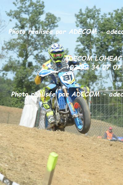 http://v2.adecom-photo.com/images//8.MOTO/2019/SUPERMOTARD_LOHEAC_2019/PRESTIGE_S1/COADOU_Erwan/47A_7744.JPG