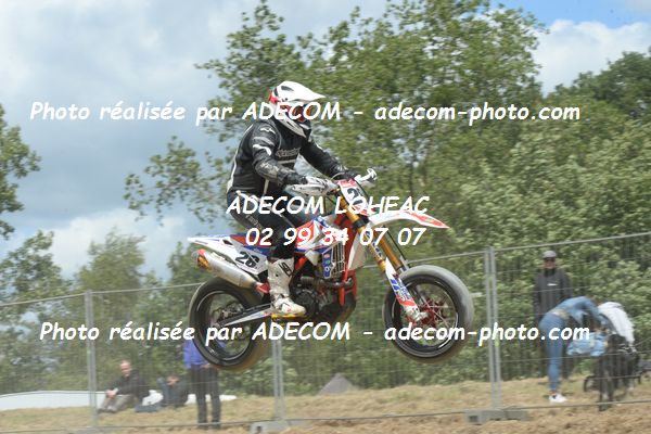 http://v2.adecom-photo.com/images//8.MOTO/2019/SUPERMOTARD_LOHEAC_2019/PRESTIGE_S1/MANIERE_Alexis/47A_6126.JPG