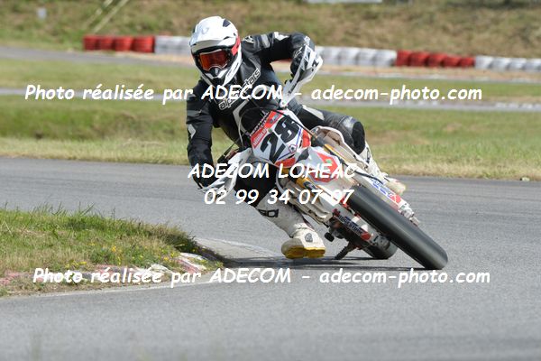 http://v2.adecom-photo.com/images//8.MOTO/2019/SUPERMOTARD_LOHEAC_2019/PRESTIGE_S1/MANIERE_Alexis/47A_6694.JPG