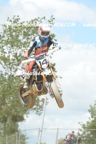 http://v2.adecom-photo.com/images//8.MOTO/2019/SUPERMOTARD_LOHEAC_2019/PRESTIGE_S1/SOLTERMANN_Ludovic/47A_6219.JPG