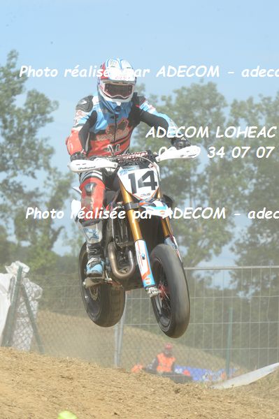 http://v2.adecom-photo.com/images//8.MOTO/2019/SUPERMOTARD_LOHEAC_2019/PRESTIGE_S1/SOLTERMANN_Ludovic/47A_7698.JPG