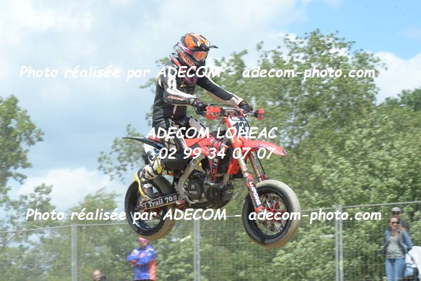 http://v2.adecom-photo.com/images//8.MOTO/2019/SUPERMOTARD_LOHEAC_2019/PRESTIGE_S1/VALVERDE_Andreas/47A_6119.JPG