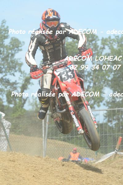 http://v2.adecom-photo.com/images//8.MOTO/2019/SUPERMOTARD_LOHEAC_2019/PRESTIGE_S1/VALVERDE_Andreas/47A_7782.JPG