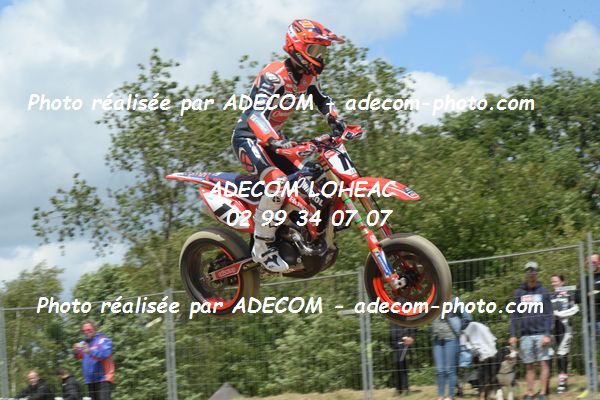 http://v2.adecom-photo.com/images//8.MOTO/2019/SUPERMOTARD_LOHEAC_2019/PRESTIGE_S1/VINCENOT_MARCHAL_Germain/47A_6130.JPG