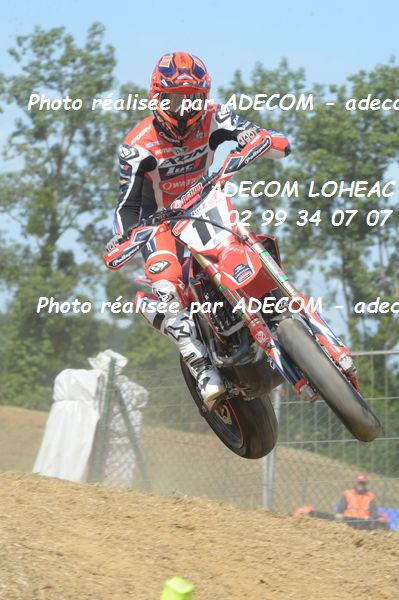 http://v2.adecom-photo.com/images//8.MOTO/2019/SUPERMOTARD_LOHEAC_2019/PRESTIGE_S1/VINCENOT_MARCHAL_Germain/47A_7690.JPG