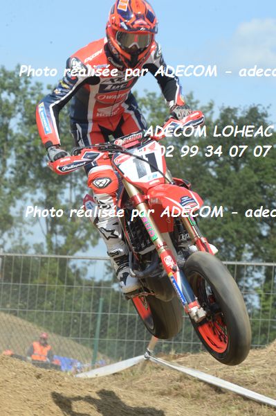 http://v2.adecom-photo.com/images//8.MOTO/2019/SUPERMOTARD_LOHEAC_2019/PRESTIGE_S1/VINCENOT_MARCHAL_Germain/47A_7714.JPG