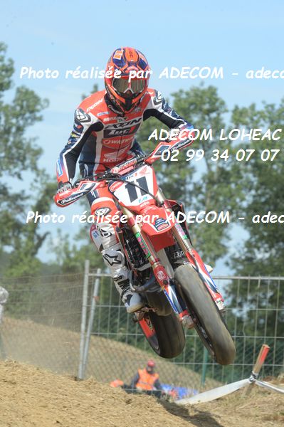 http://v2.adecom-photo.com/images//8.MOTO/2019/SUPERMOTARD_LOHEAC_2019/PRESTIGE_S1/VINCENOT_MARCHAL_Germain/47A_7759.JPG