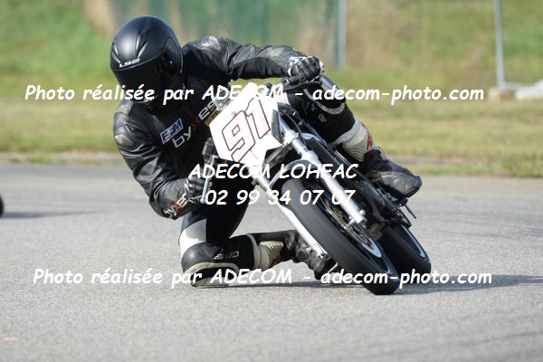 http://v2.adecom-photo.com/images//8.MOTO/2020/SUPER_MOTARD_LOHEAC_2020/125_LIGUE/91/05A_2367.JPG