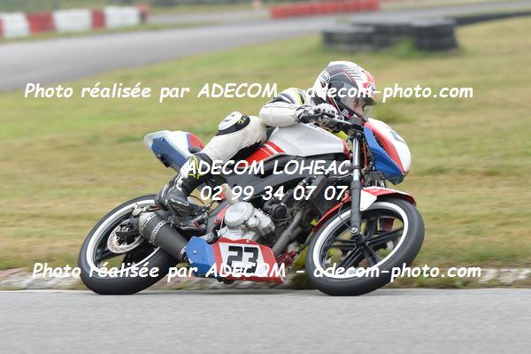 http://v2.adecom-photo.com/images//8.MOTO/2020/SUPER_MOTARD_LOHEAC_2020/125_LIGUE/BINET_Yohann/05A_3450.JPG