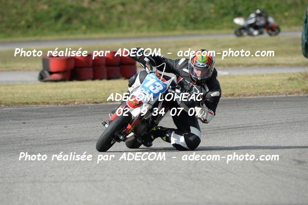 http://v2.adecom-photo.com/images//8.MOTO/2020/SUPER_MOTARD_LOHEAC_2020/125_LIGUE/DAHMANI_Enzo/05A_3006.JPG