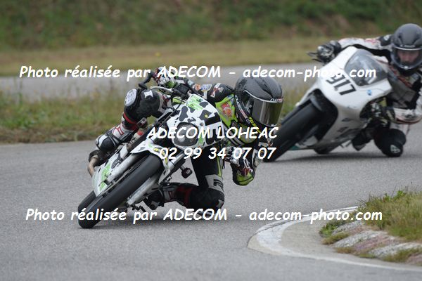 http://v2.adecom-photo.com/images//8.MOTO/2020/SUPER_MOTARD_LOHEAC_2020/125_LIGUE/DAHMANI_Enzo/05A_3308.JPG