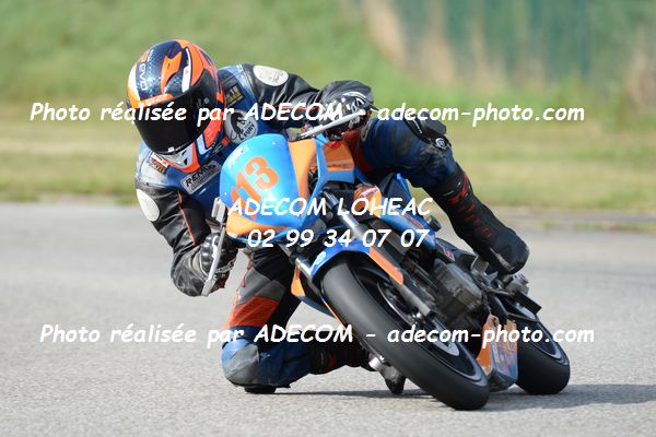 http://v2.adecom-photo.com/images//8.MOTO/2020/SUPER_MOTARD_LOHEAC_2020/125_LIGUE/GALOPET_Marc/05A_2389.JPG