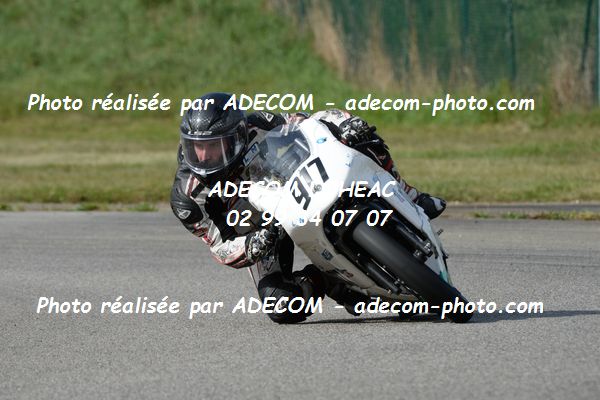 http://v2.adecom-photo.com/images//8.MOTO/2020/SUPER_MOTARD_LOHEAC_2020/125_LIGUE/GIABBANI_Clement/05A_2329.JPG