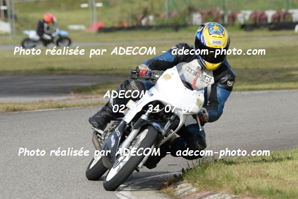http://v2.adecom-photo.com/images//8.MOTO/2020/SUPER_MOTARD_LOHEAC_2020/125_LIGUE/GIABBANI_Clement/05A_2959.JPG