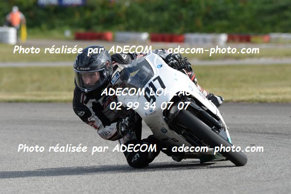 http://v2.adecom-photo.com/images//8.MOTO/2020/SUPER_MOTARD_LOHEAC_2020/125_LIGUE/GIABBANI_Clement/05A_3079.JPG