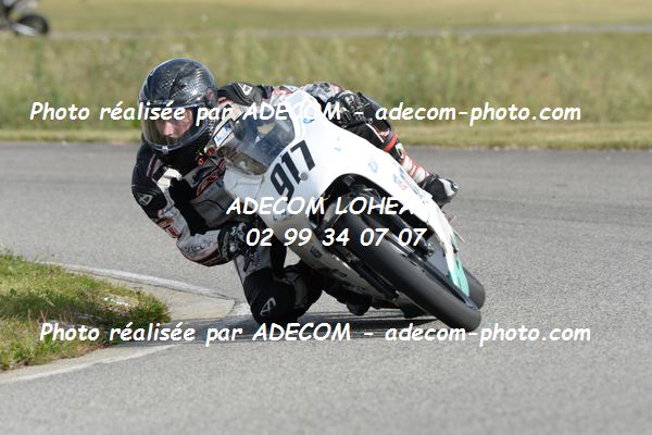 http://v2.adecom-photo.com/images//8.MOTO/2020/SUPER_MOTARD_LOHEAC_2020/125_LIGUE/GIABBANI_Clement/05A_3093.JPG