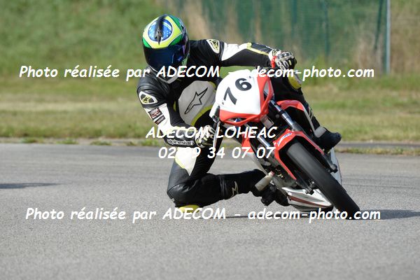 http://v2.adecom-photo.com/images//8.MOTO/2020/SUPER_MOTARD_LOHEAC_2020/125_LIGUE/GIFFARD_Didier/05A_2289.JPG
