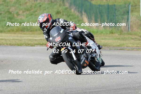 http://v2.adecom-photo.com/images//8.MOTO/2020/SUPER_MOTARD_LOHEAC_2020/125_LIGUE/PICHELIN_Kylian/05A_2406.JPG