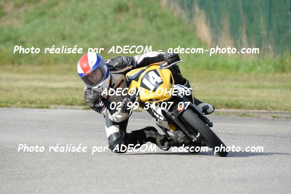 http://v2.adecom-photo.com/images//8.MOTO/2020/SUPER_MOTARD_LOHEAC_2020/125_LIGUE/PINOT_Nicolas/05A_2355.JPG