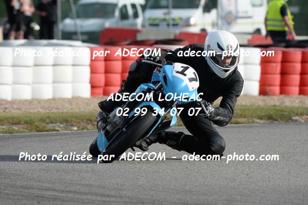 http://v2.adecom-photo.com/images//8.MOTO/2020/SUPER_MOTARD_LOHEAC_2020/125_LIGUE/ROEDEL_Valentin/05A_3105.JPG