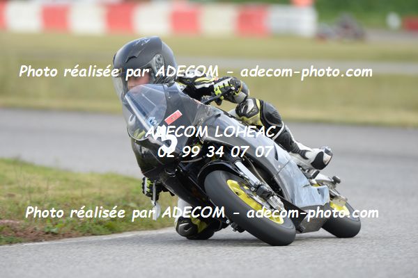 http://v2.adecom-photo.com/images//8.MOTO/2020/SUPER_MOTARD_LOHEAC_2020/MINI_GP/CALIGNY_Enso/05A_3225.JPG
