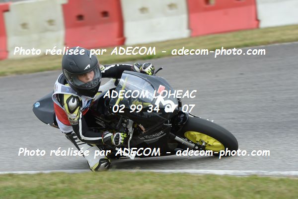 http://v2.adecom-photo.com/images//8.MOTO/2020/SUPER_MOTARD_LOHEAC_2020/MINI_GP/CALIGNY_Enso/05A_4254.JPG