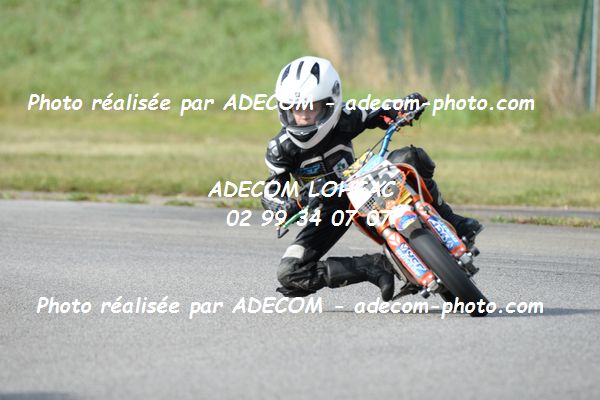 http://v2.adecom-photo.com/images//8.MOTO/2020/SUPER_MOTARD_LOHEAC_2020/MINI_GP_2/JOURDAN_Matheo/05A_2454.JPG