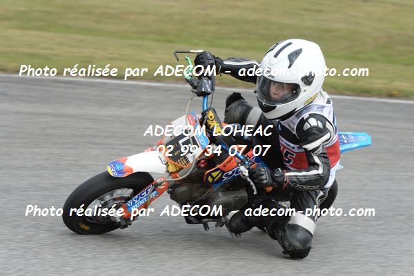 http://v2.adecom-photo.com/images//8.MOTO/2020/SUPER_MOTARD_LOHEAC_2020/MINI_GP_2/JOURDAN_Matheo/05A_4277.JPG